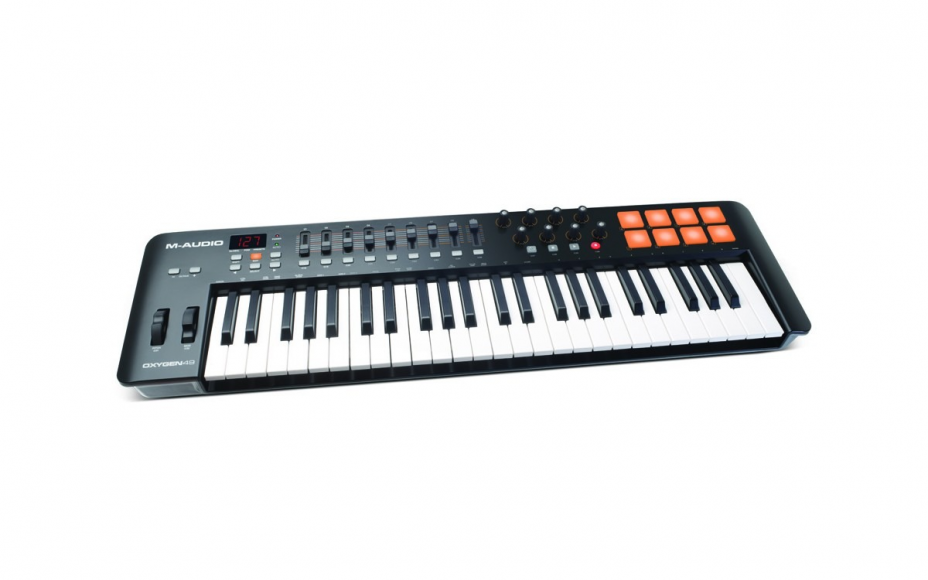 TECLADO CONTROLADOR MIDI/USB OXYGEN 49 M-AUDIO